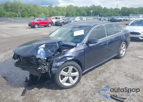 2012 Volkswagen Passat 2.5L Se из США, поврежденный, VIN 1VWBH7A31CC026836